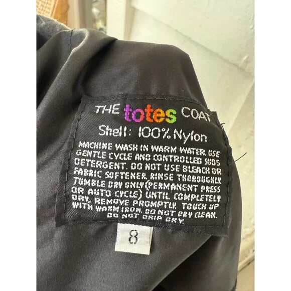 Vintage 70's The Totes Nylon Rain Coat Black Ruffled Collar Sleeves Gothic Size - Picture 6 of 16